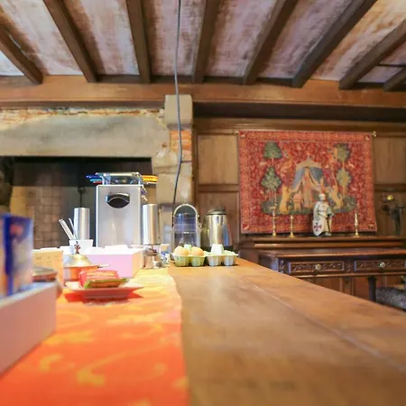 Chateau De La Frogerie Bed & Breakfast