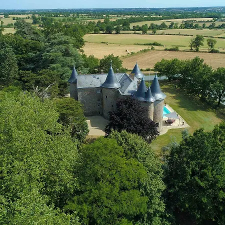 לינה וארוחת בוקר Chateau De La Frogerie 3*