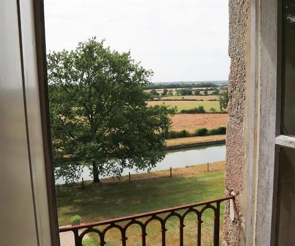 Chateau De La Frogerie ベッド・アンド・ブレックファスト