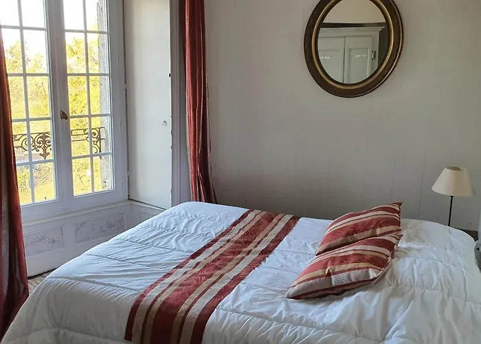 ベッド・アンド・ブレックファスト Chateau De La Frogerie