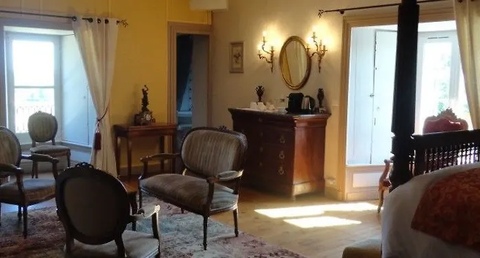 ベッド・アンド・ブレックファスト Chateau De La Frogerie