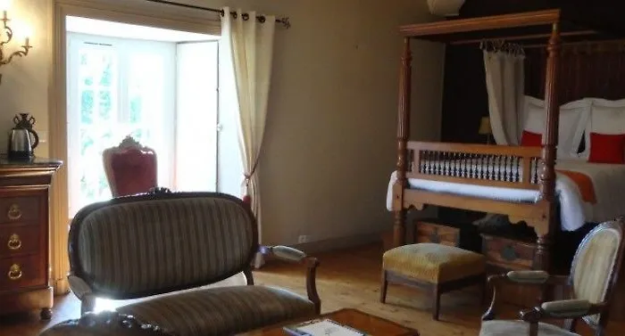 Chateau De La Frogerie